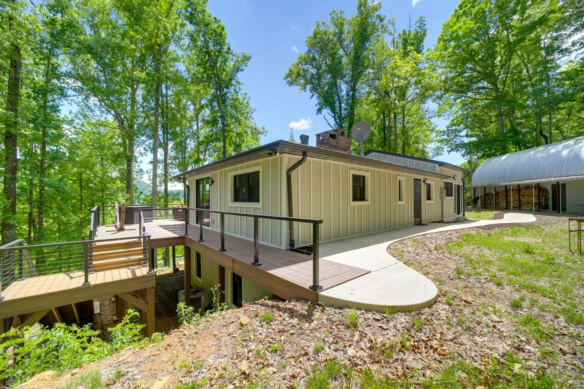 Remote Smoky Mtn Escape With Views And Trail Access! Βίλα Cullowhee Εξωτερικό φωτογραφία